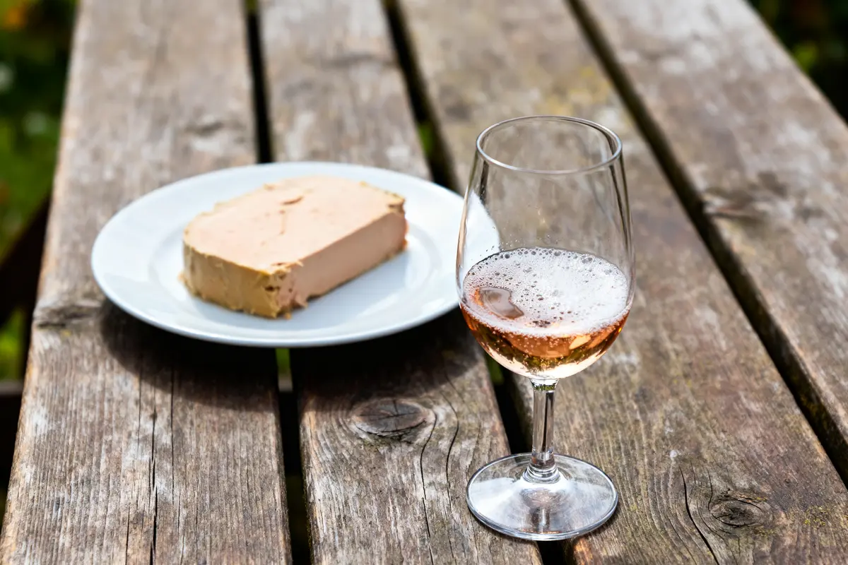 Quel vin avec le foie gras pour sublimer vos repas spéciaux ?