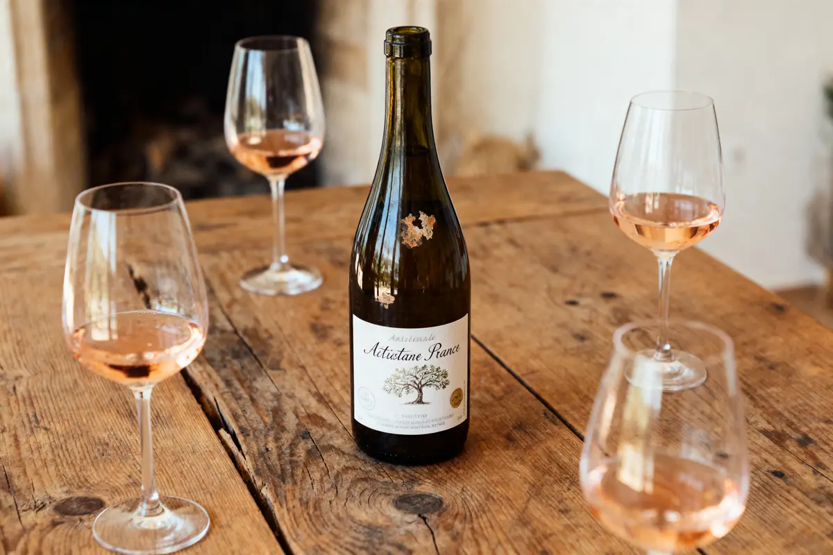 Authenticité des vins : Comment éviter les contrefaçons ?